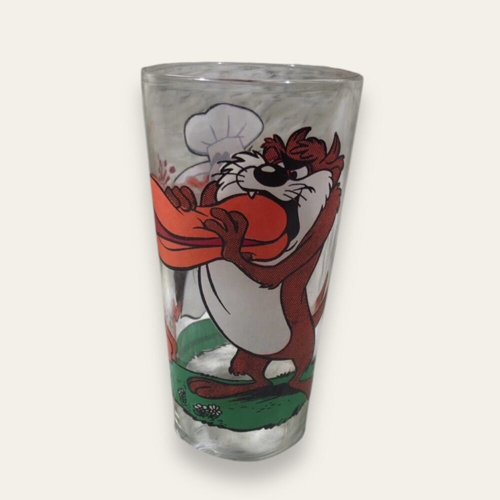 Vintage Warner Bro’s Taz and Daffy Glass Cartoon Cup
